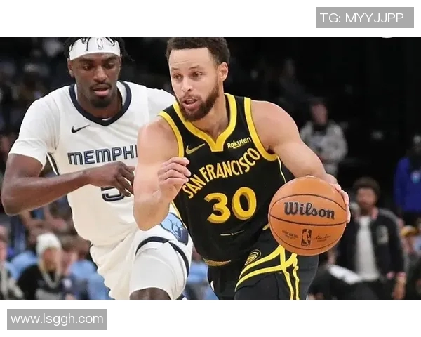 勇士库里回归引爆焦点战:雷霆攻守兼备强势出击